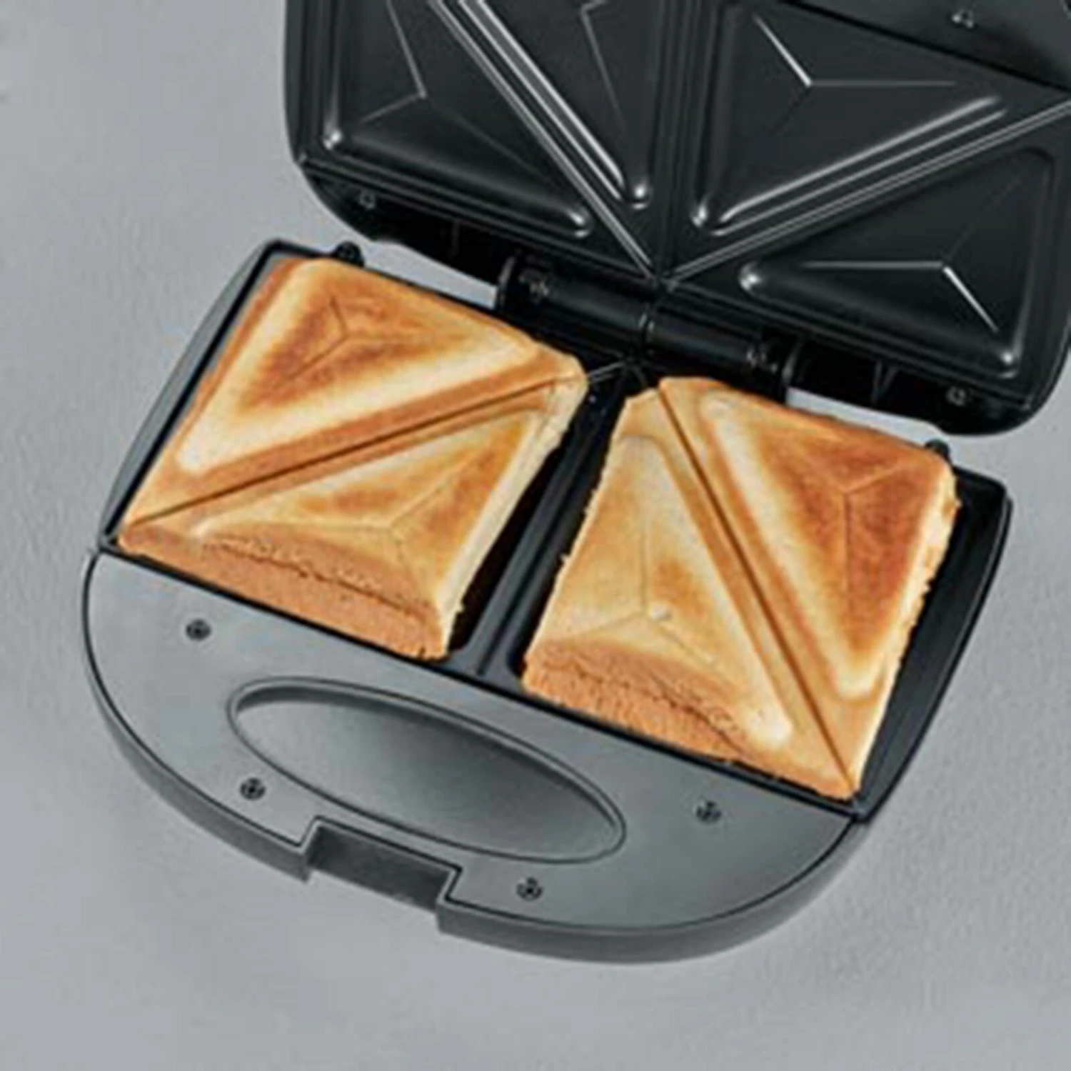 SEVERIN Sandwich-Toaster SA 2969 - schwarz - 600 Watt 4 SEVERIN Sandwich-Toaster SA 2969 - schwarz - 600 Watt – Bild 2